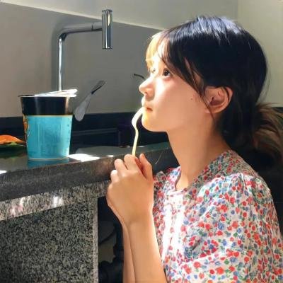 晨光破雾是清欢